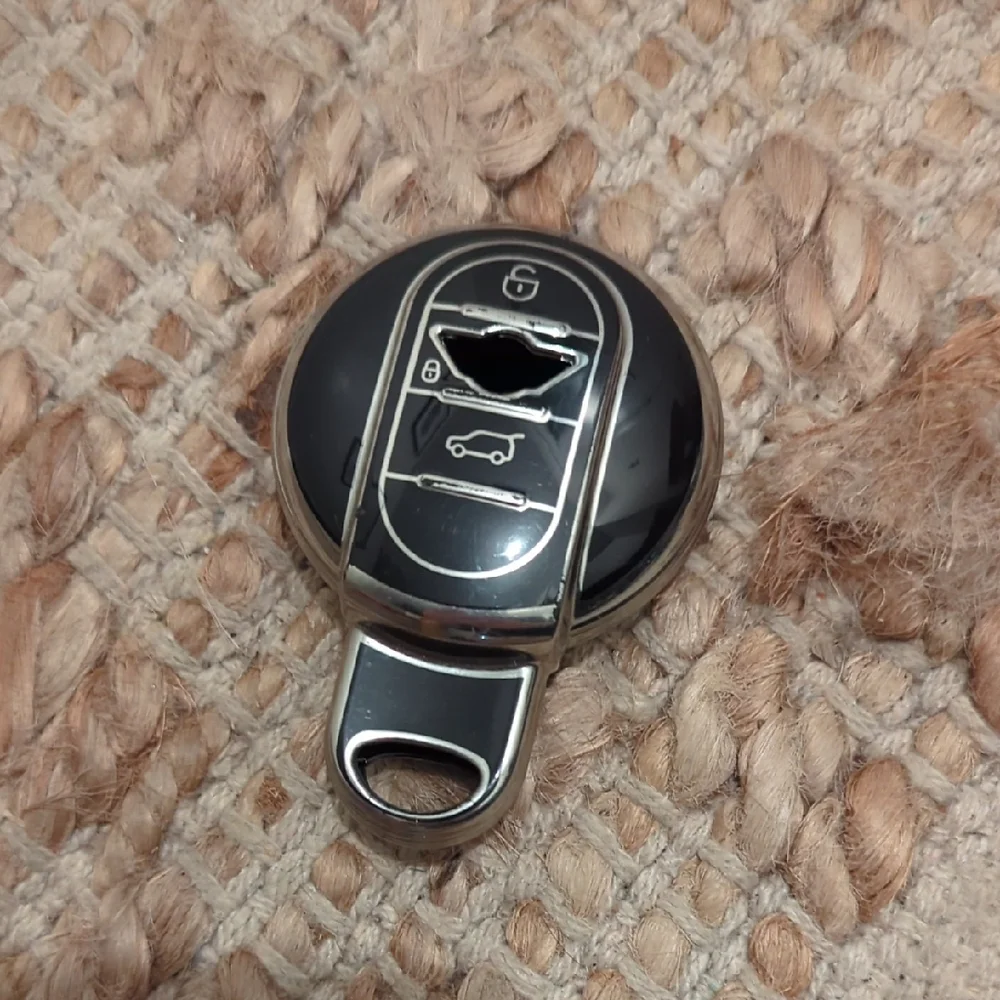 Mini Vehicle Key Rubber Protector - Picture 1 of 3